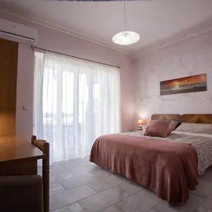 Bed & Breakfast Etna Sea House