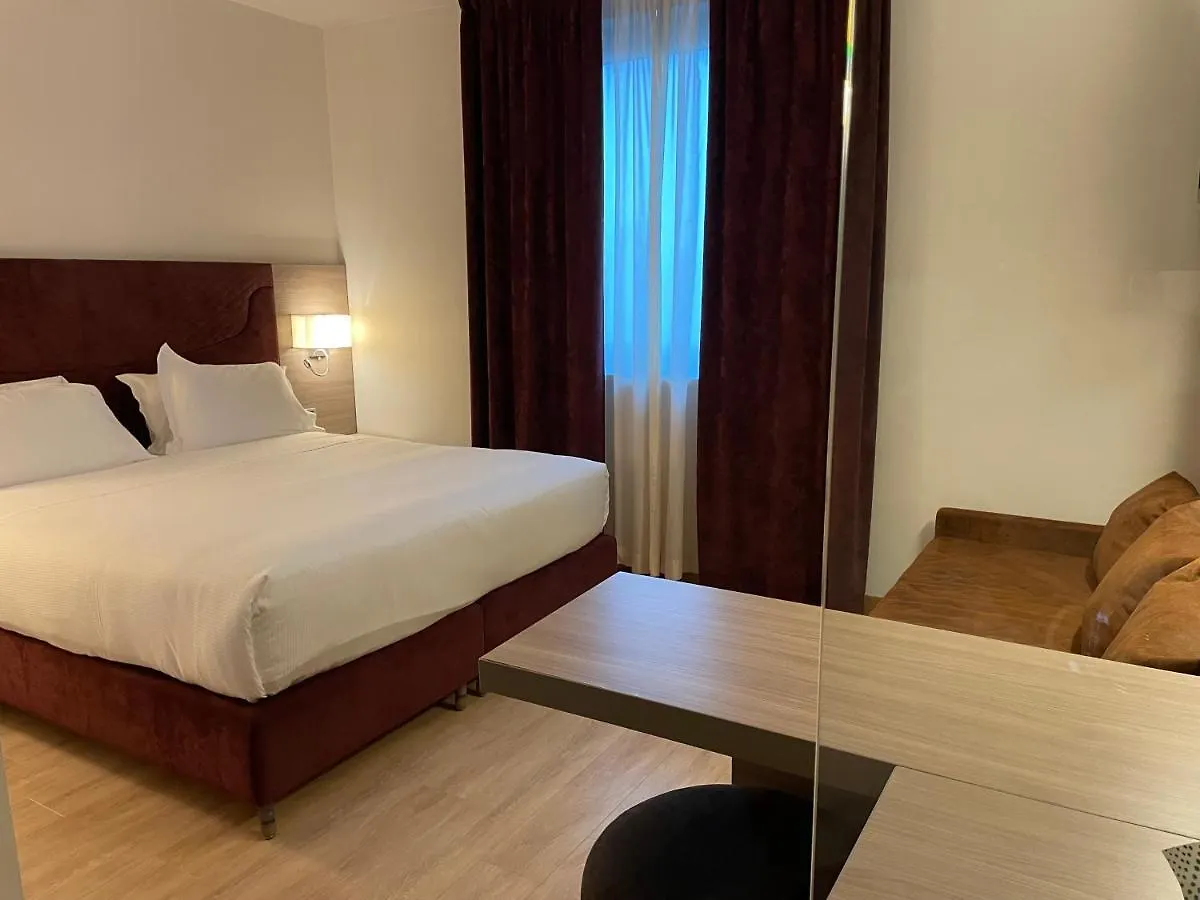 Hotel Omnia Noventa di Piave